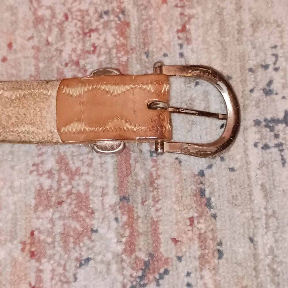 Vintage Brown Leather Tan Thread women's size Large Belt